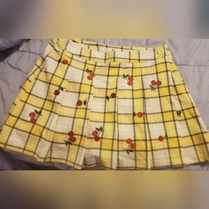 SO Mini Skirt with shorts